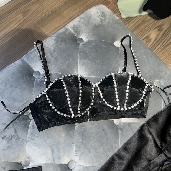 2 piece set - Picture 5 of 8